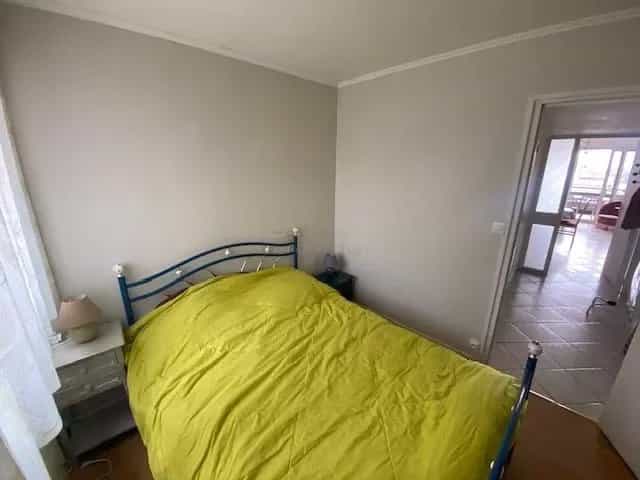 公寓 在 马翁普拉日堡, 上法兰西省 12104788