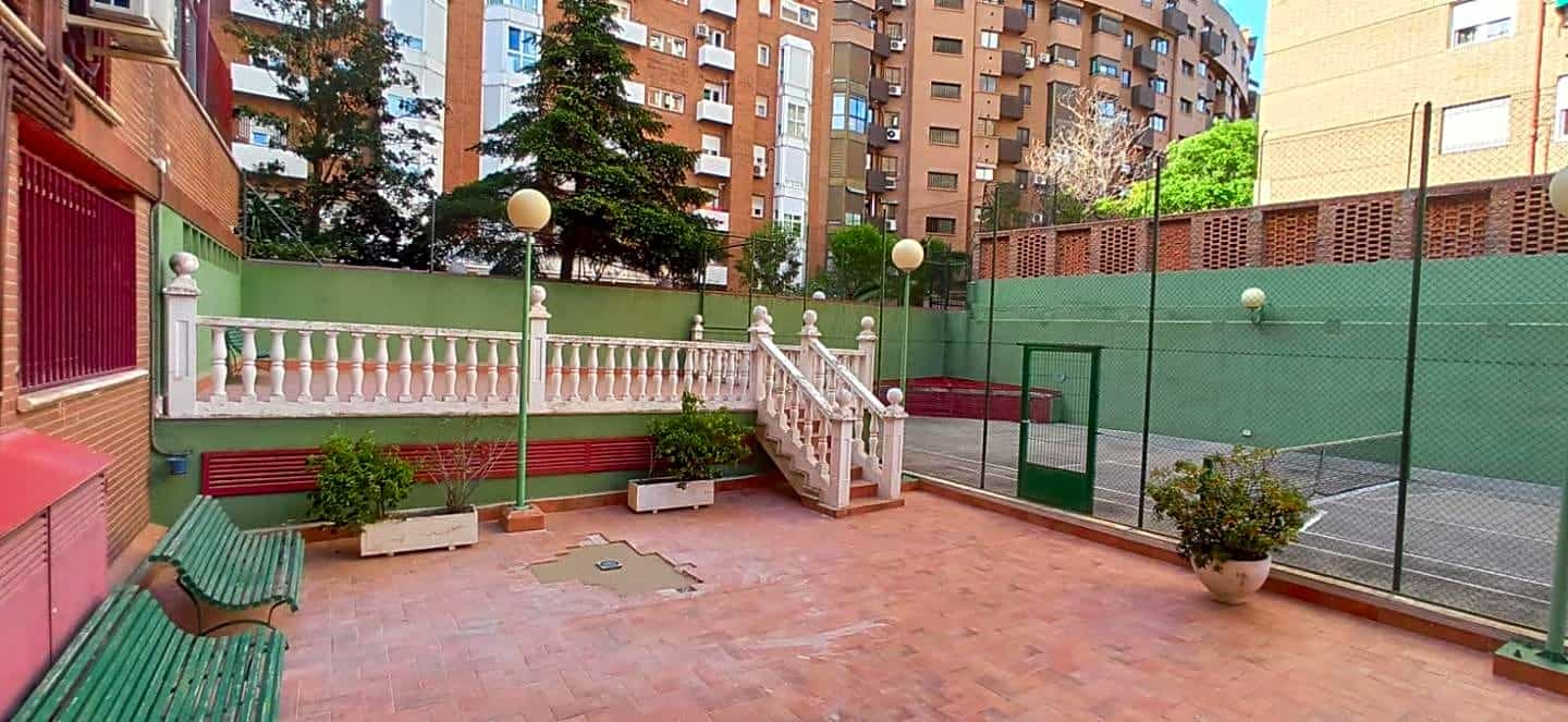 Eigentumswohnung im Madrid, Comunidad de Madrid 12105256