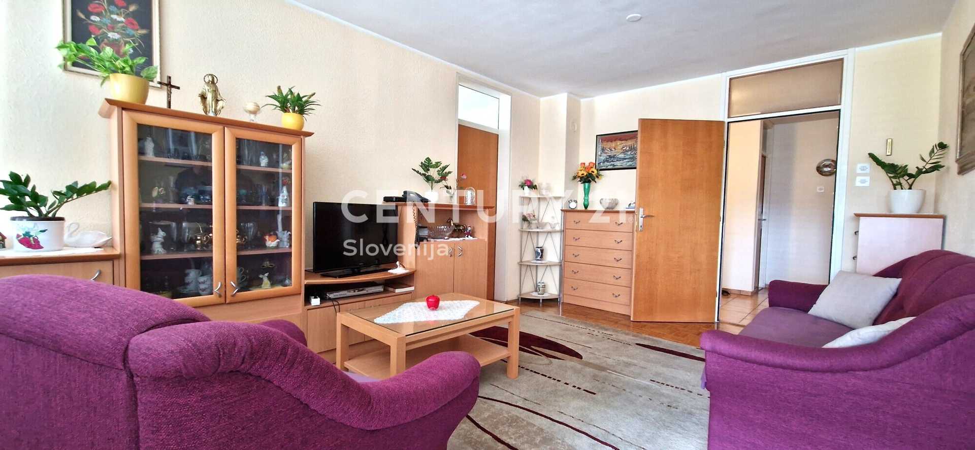 Condominium in Maribor, Maribor 12105300