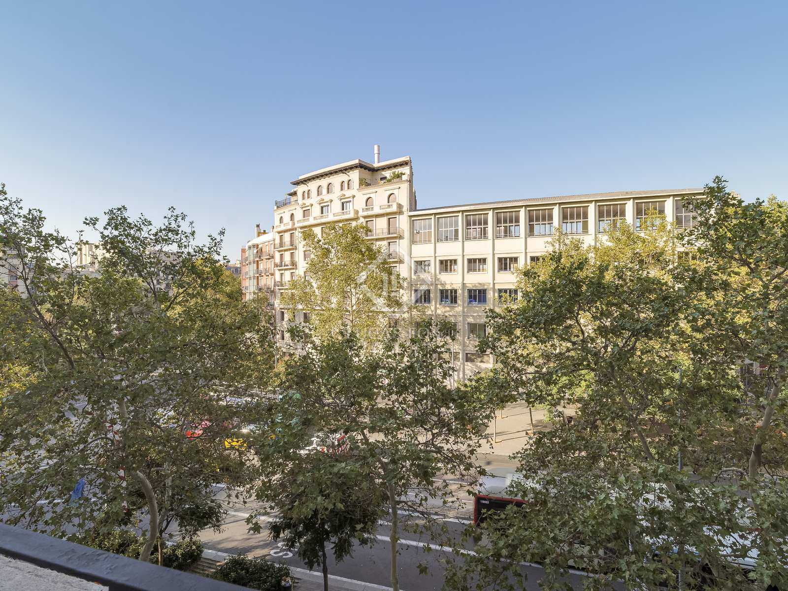 Condominium in Barcelona, Catalonia 12105349