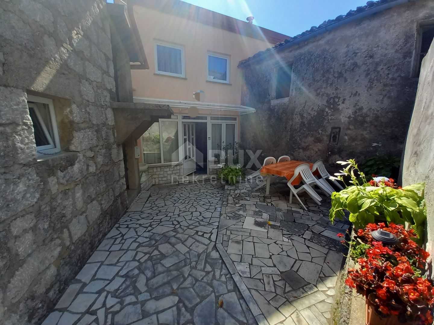 Hus i Opatija, Primorsko-Goranska Zupanija 12105401