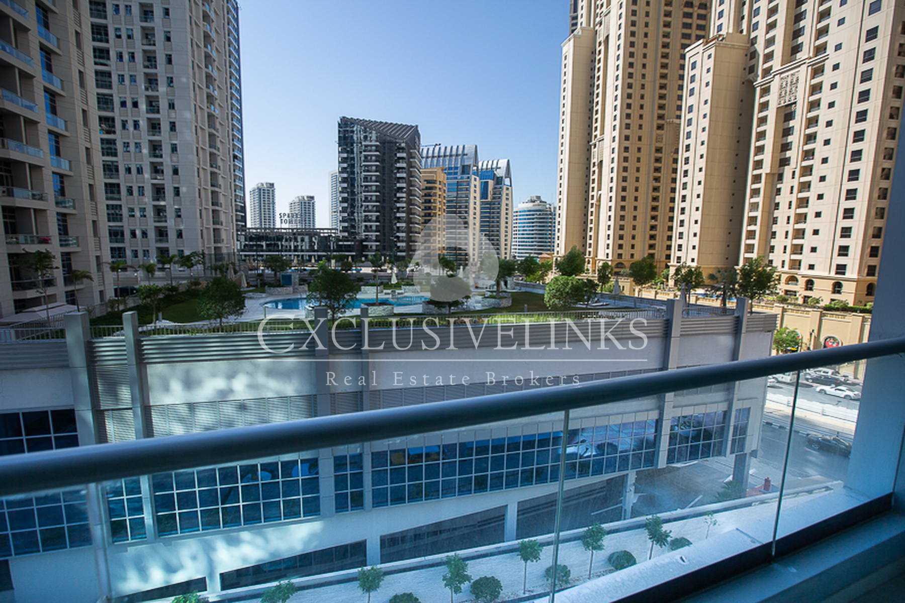 Condominium in Dubai, Dubai 12105476