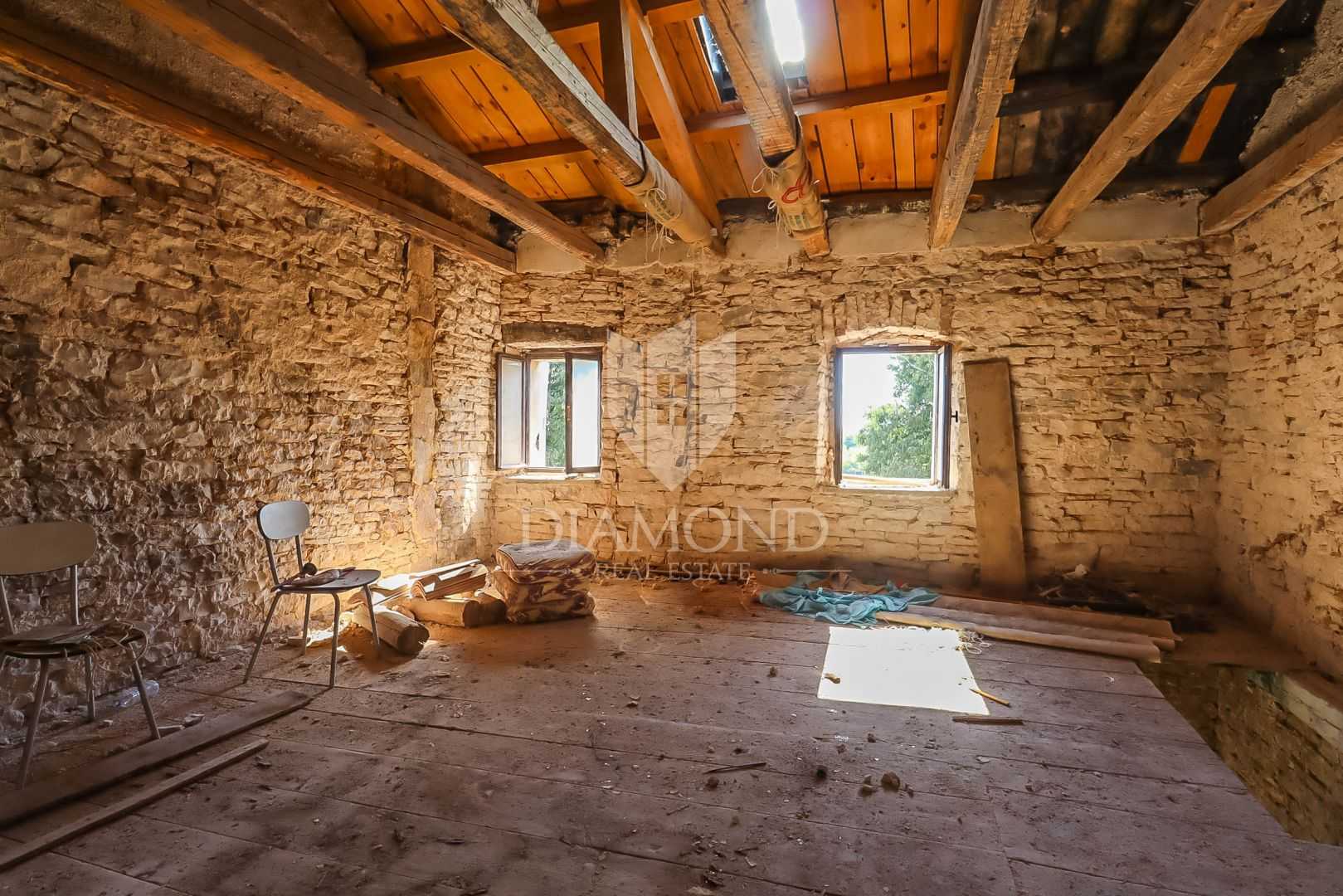 жилой дом в Kanfanar, Istria County 12105520