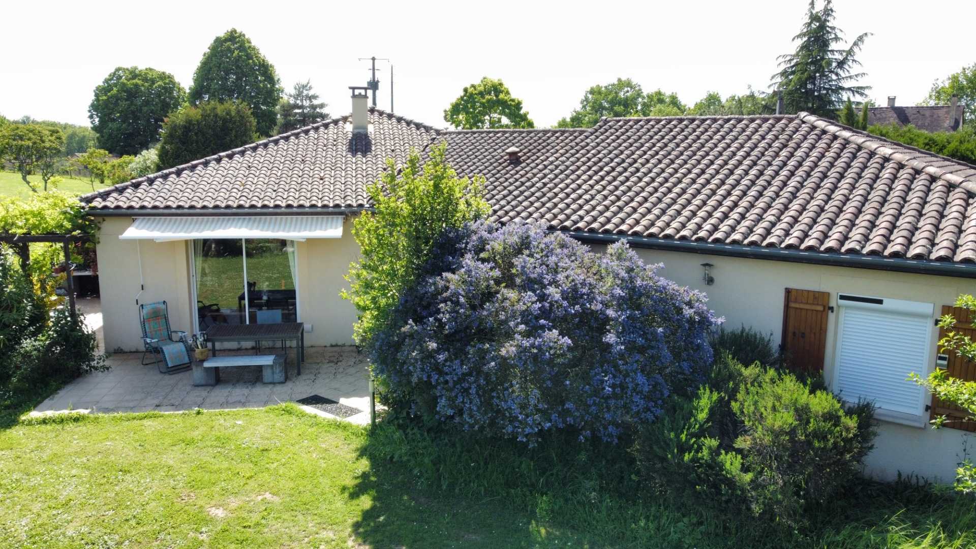 Hus i Saint-Cyprien, Nouvelle-Aquitaine 12106400