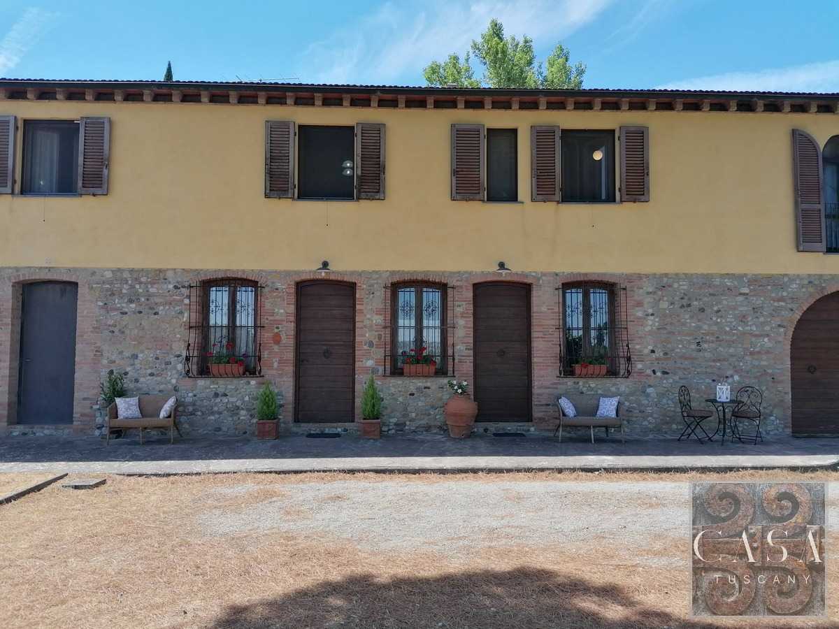 집 에 San Gimignano, Tuscany 12107612