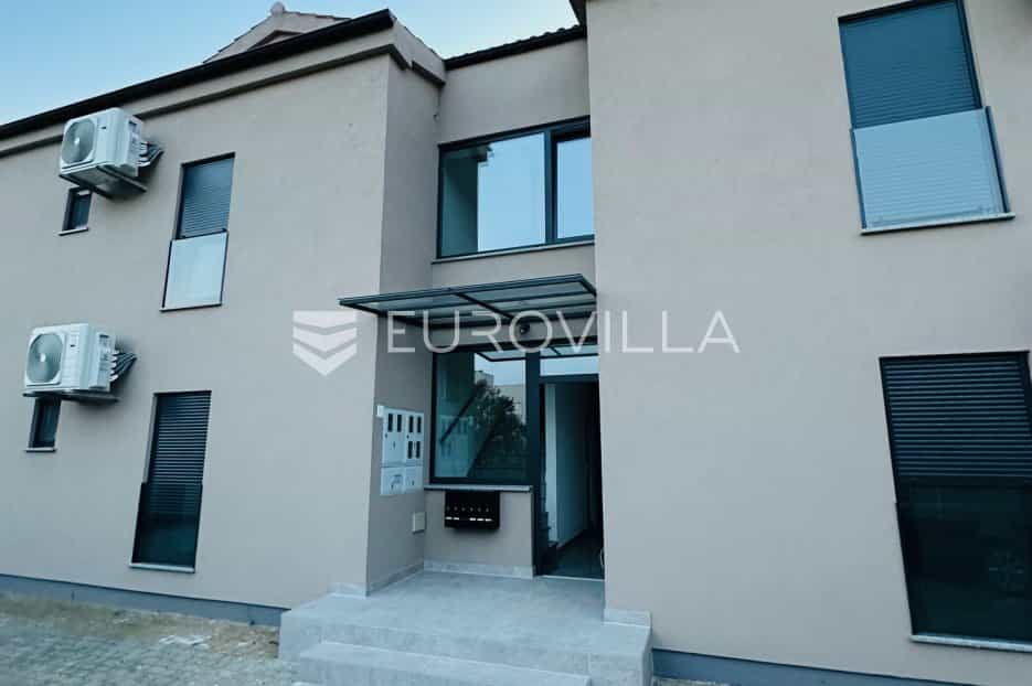 Condominium in Vabriga, Istarska županija 12108023