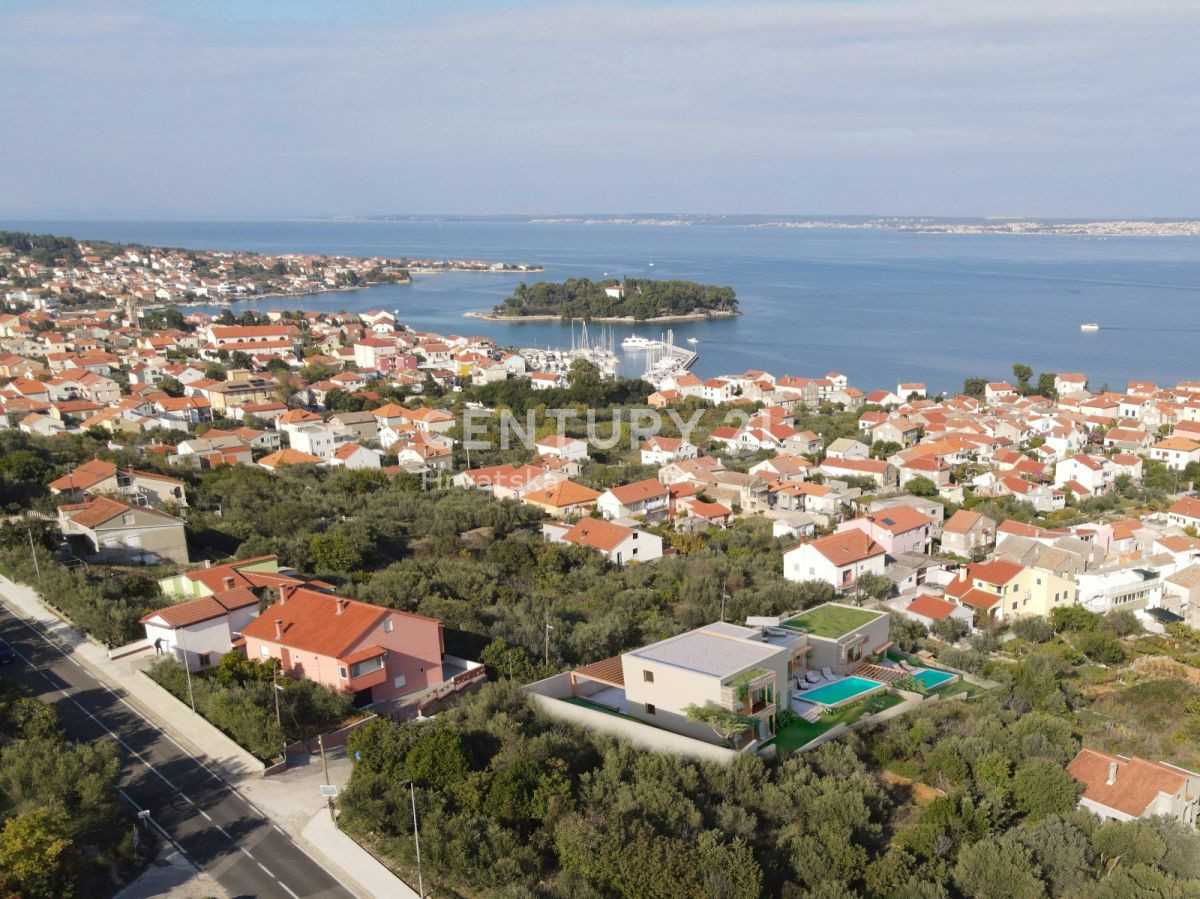 土地 在 Preko, Zadar County 12108046