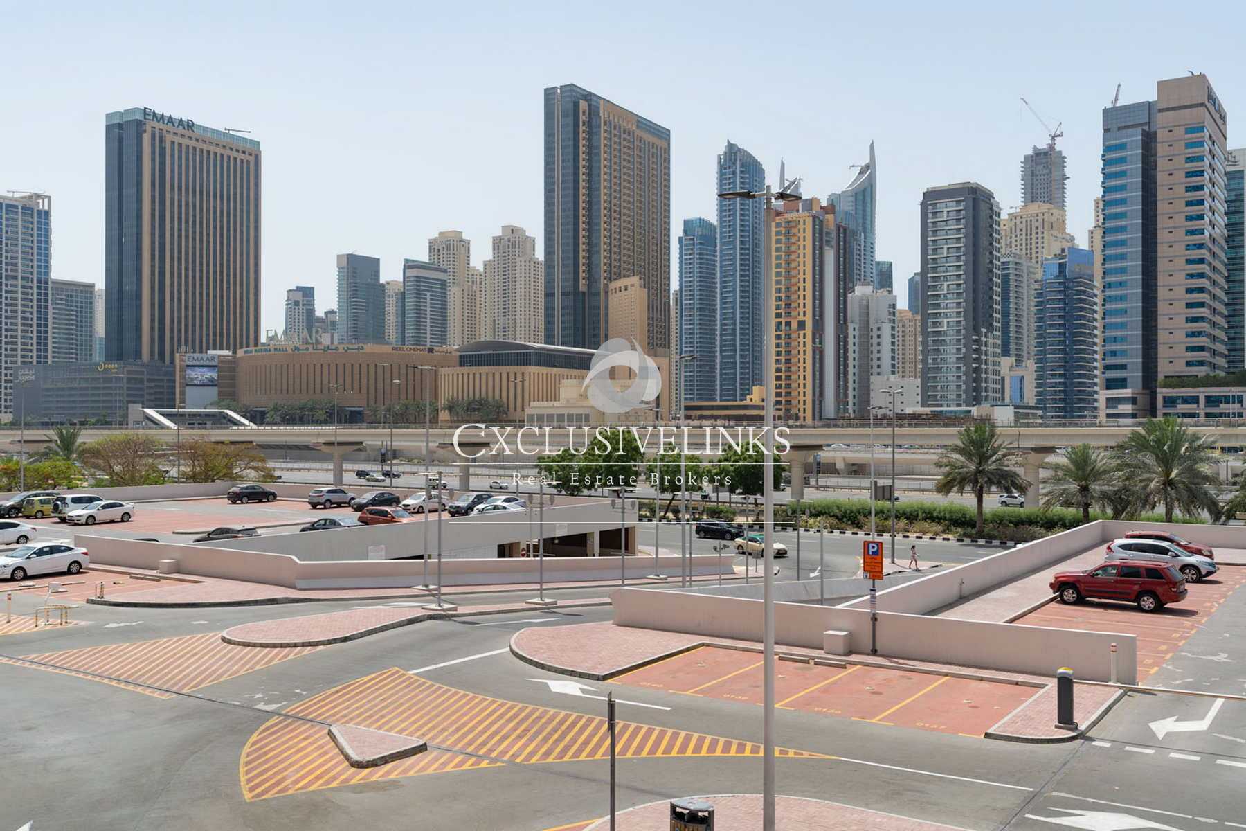 Condominium in Dubai, Dubai 12108147