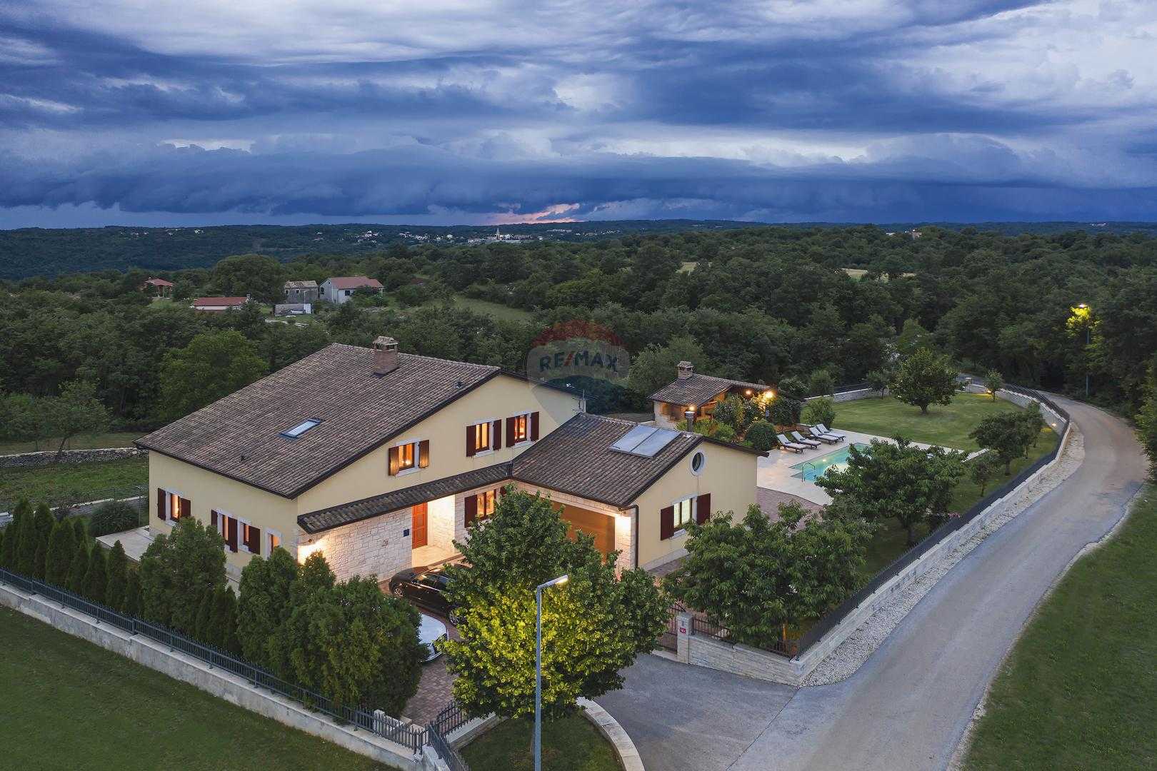 집 에 Sveti Petar u Sumi, Istarska Zupanija 12108498