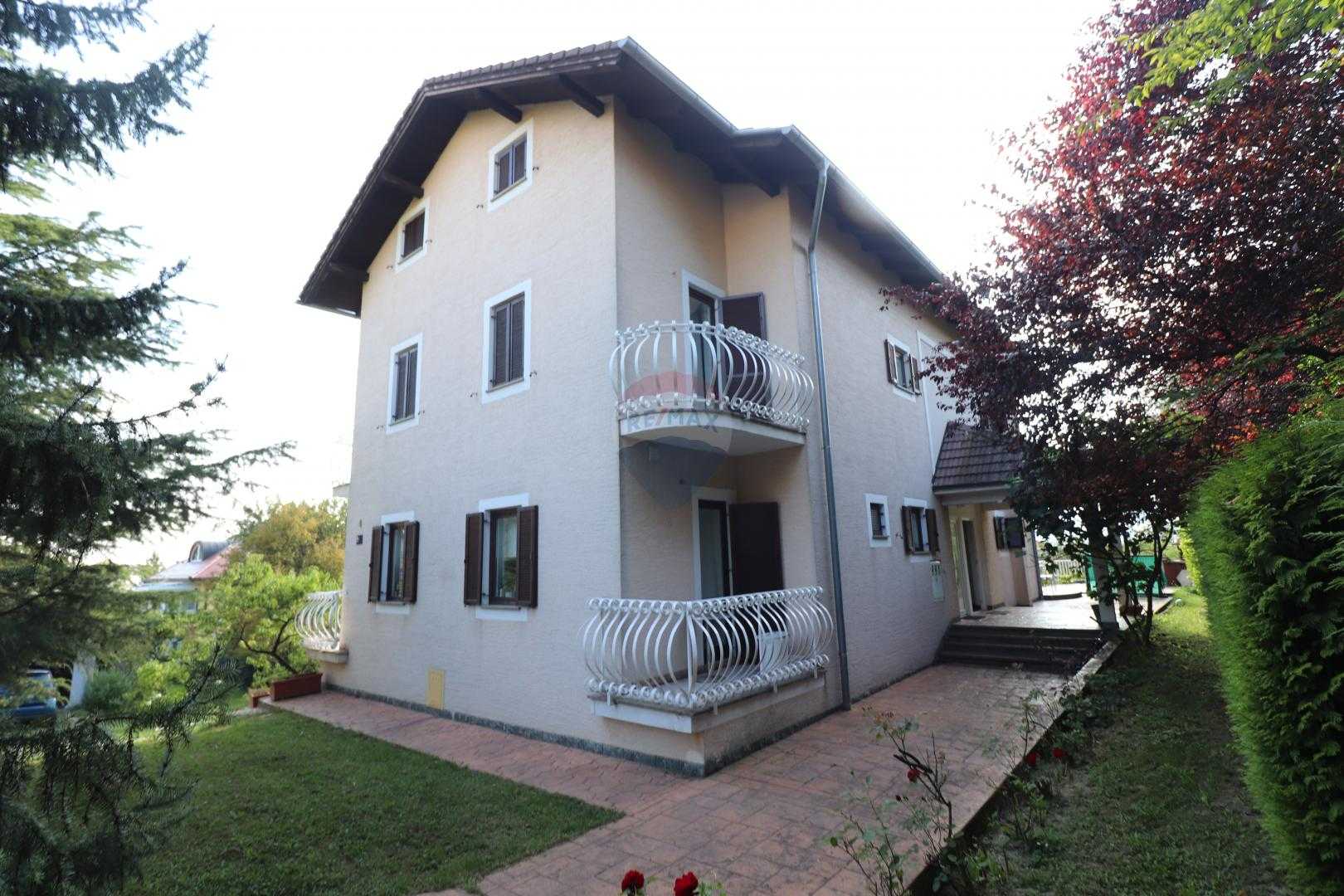 casa en Sestine, Zagreb, Grad 12108499