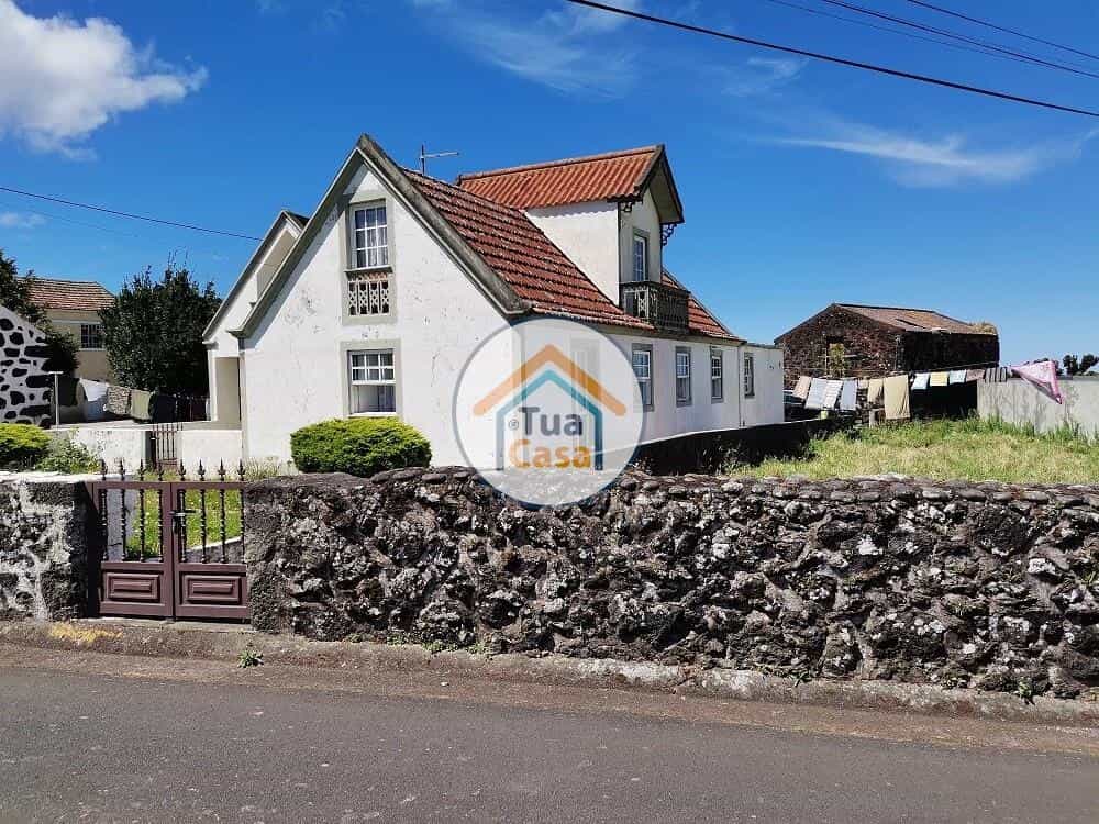 House in Calheta, Azores 12109237
