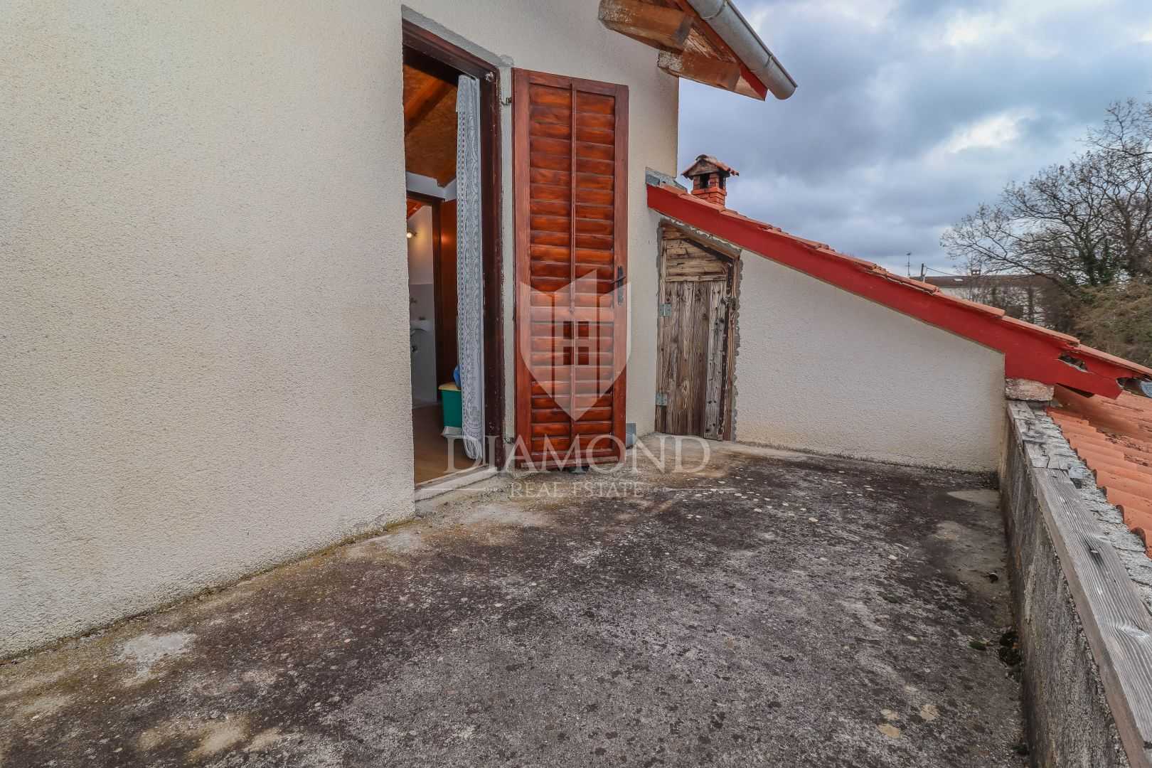 Hus i Kanfanar, Istria County 12109323
