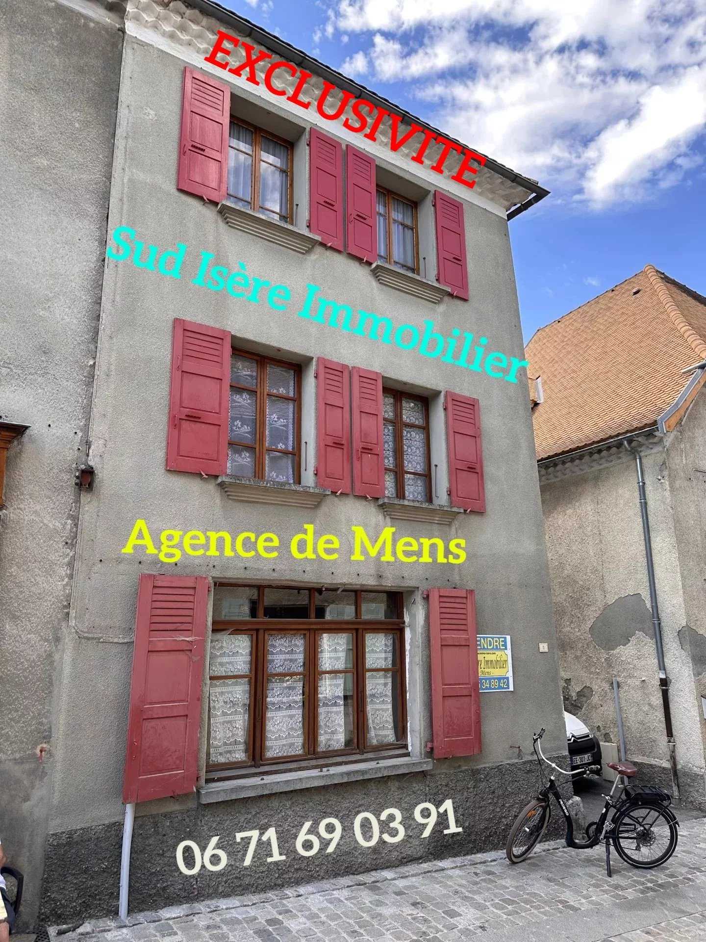 rumah dalam Lelaki, Auvergne-Rhone-Alpes 12109949