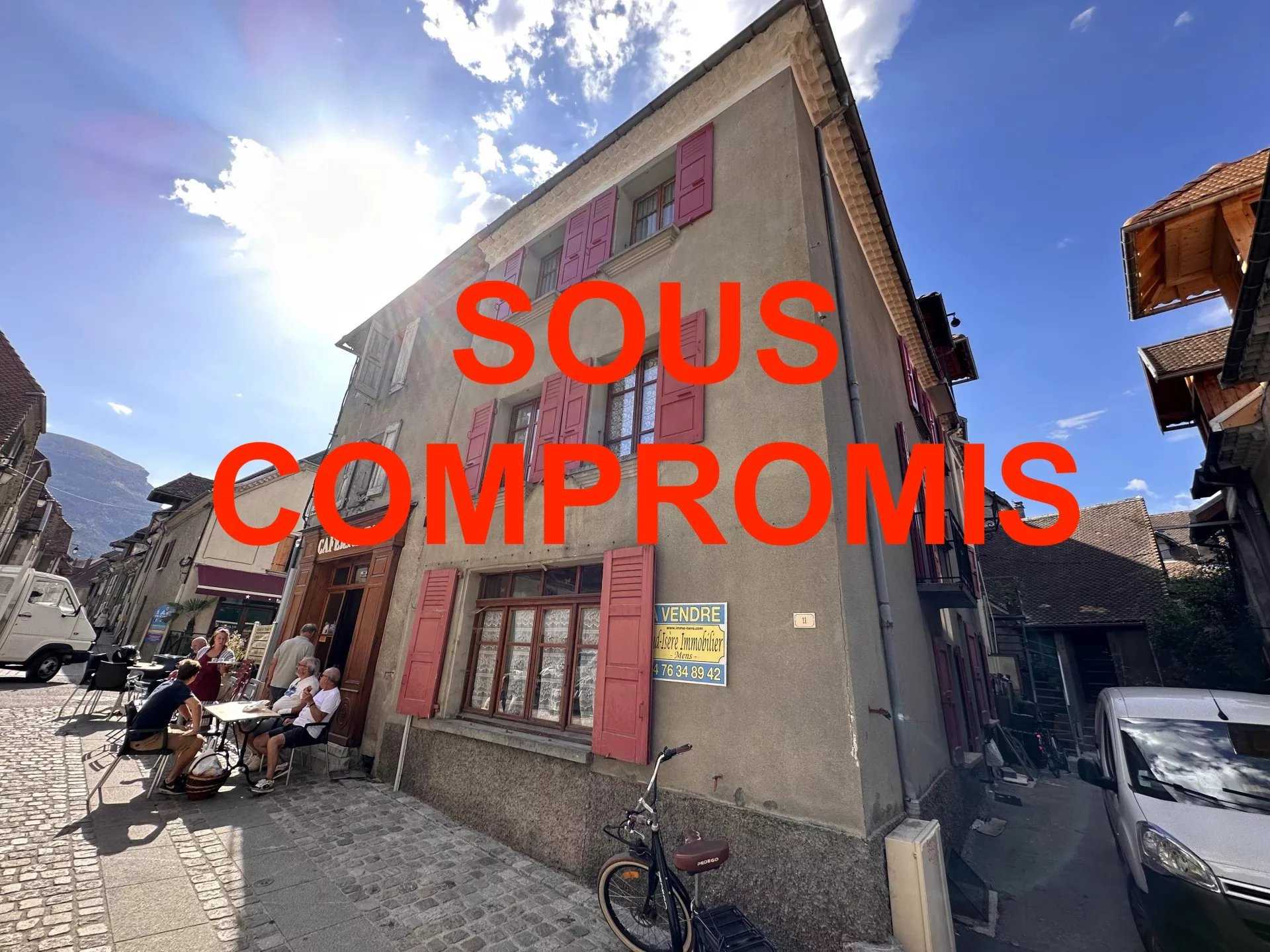 House in Mens, Auvergne-Rhone-Alpes 12109949