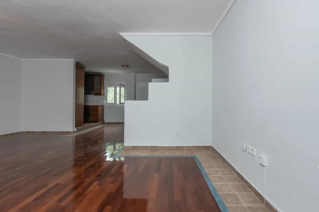 House in Nei Epivates,  12111050