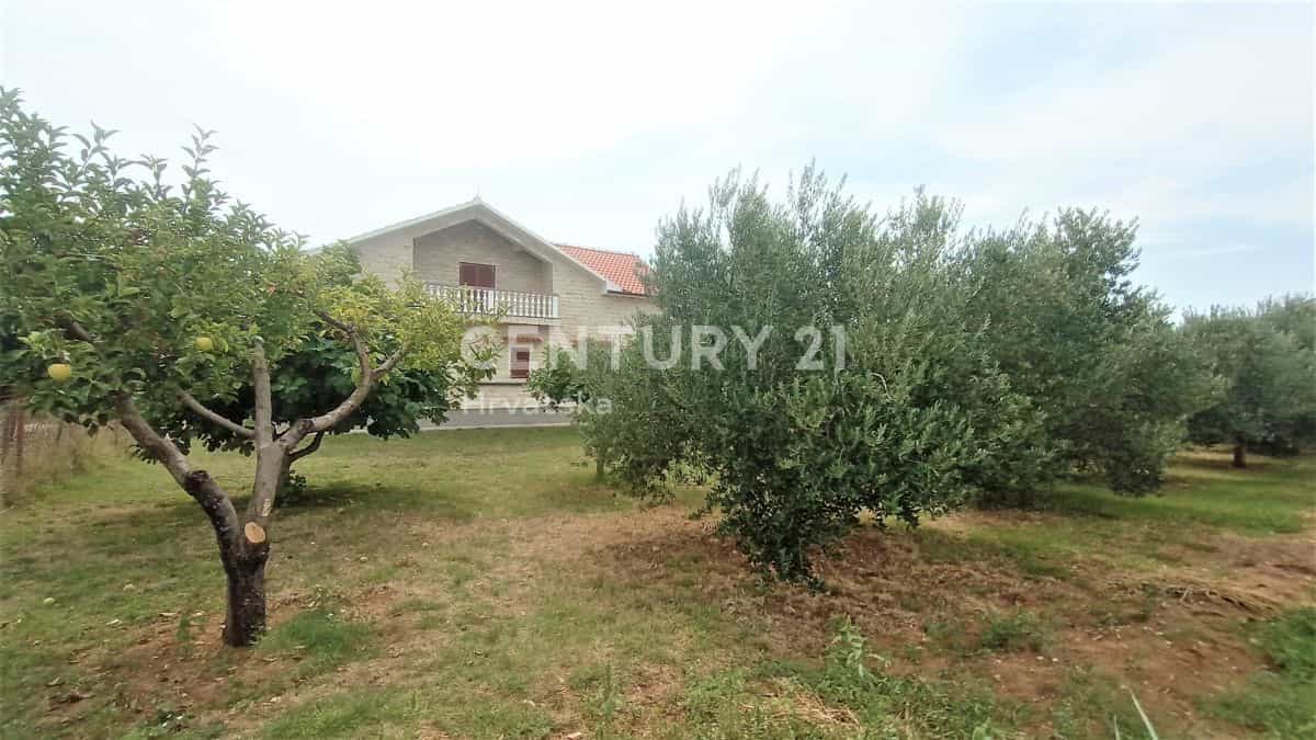 Haus im Škabrnja, Zadar County 12111079