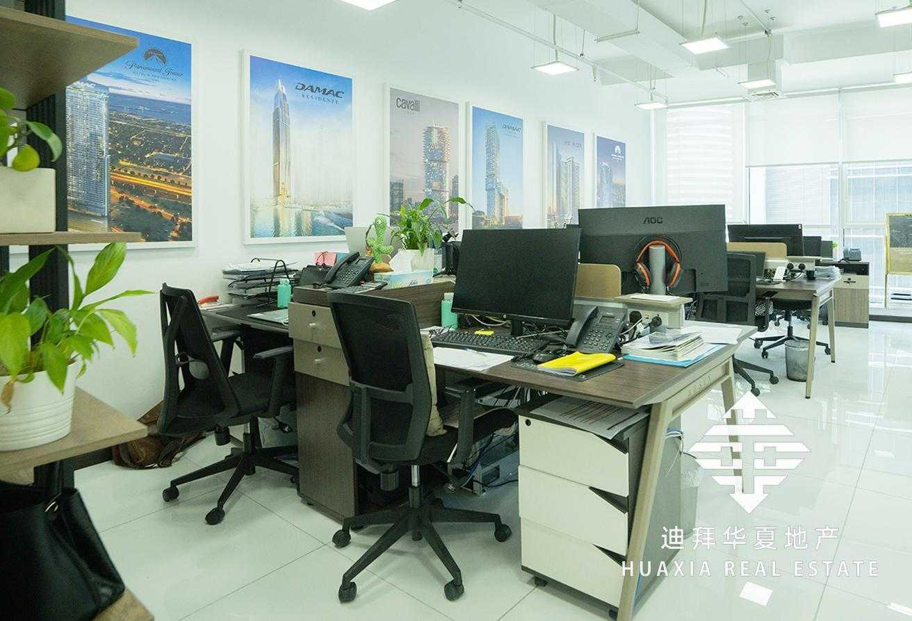 Bureau dans Dubai, Dubai 12111150