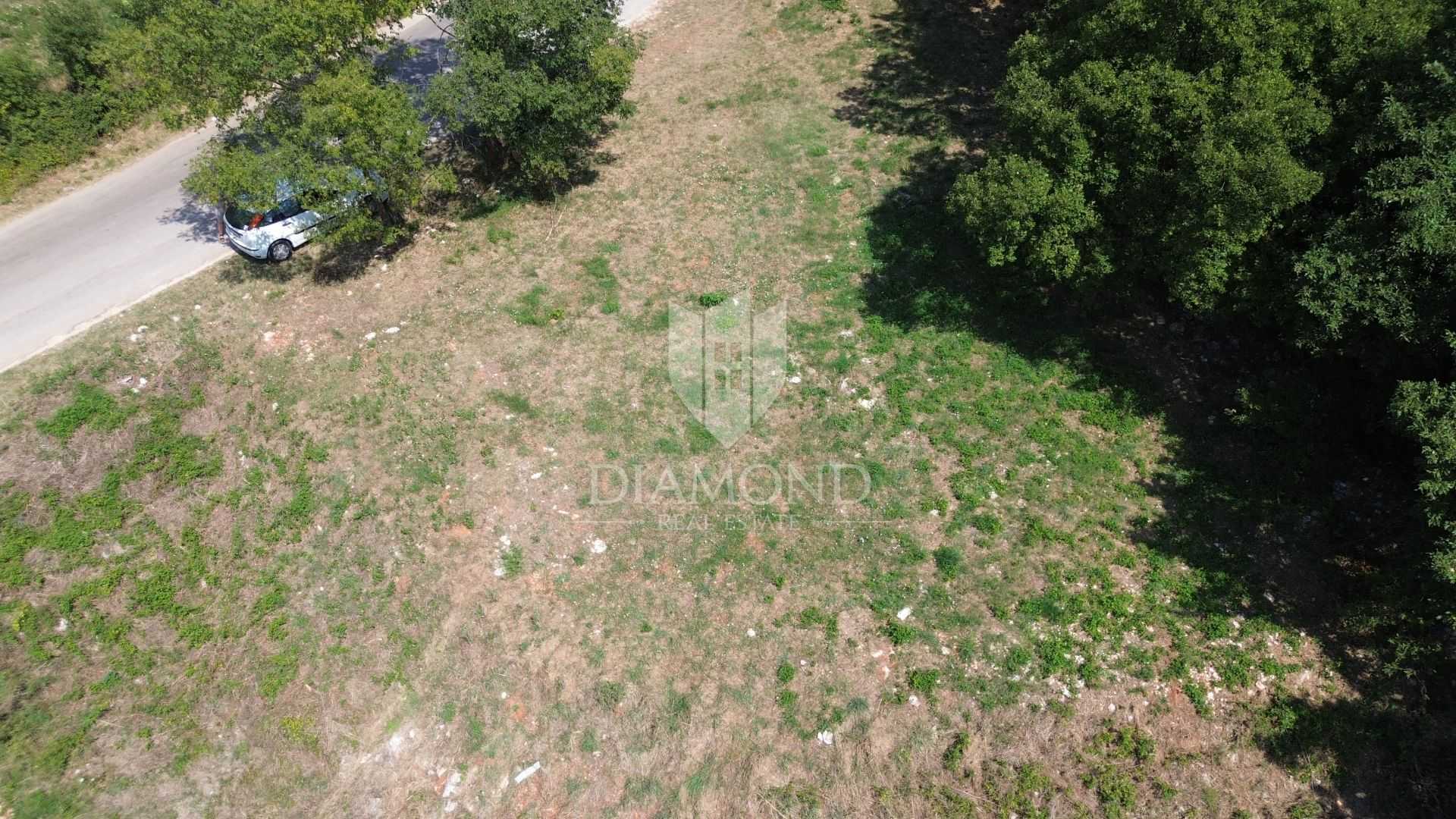 Γη σε Marcana, Istarska Zupanija 12111268