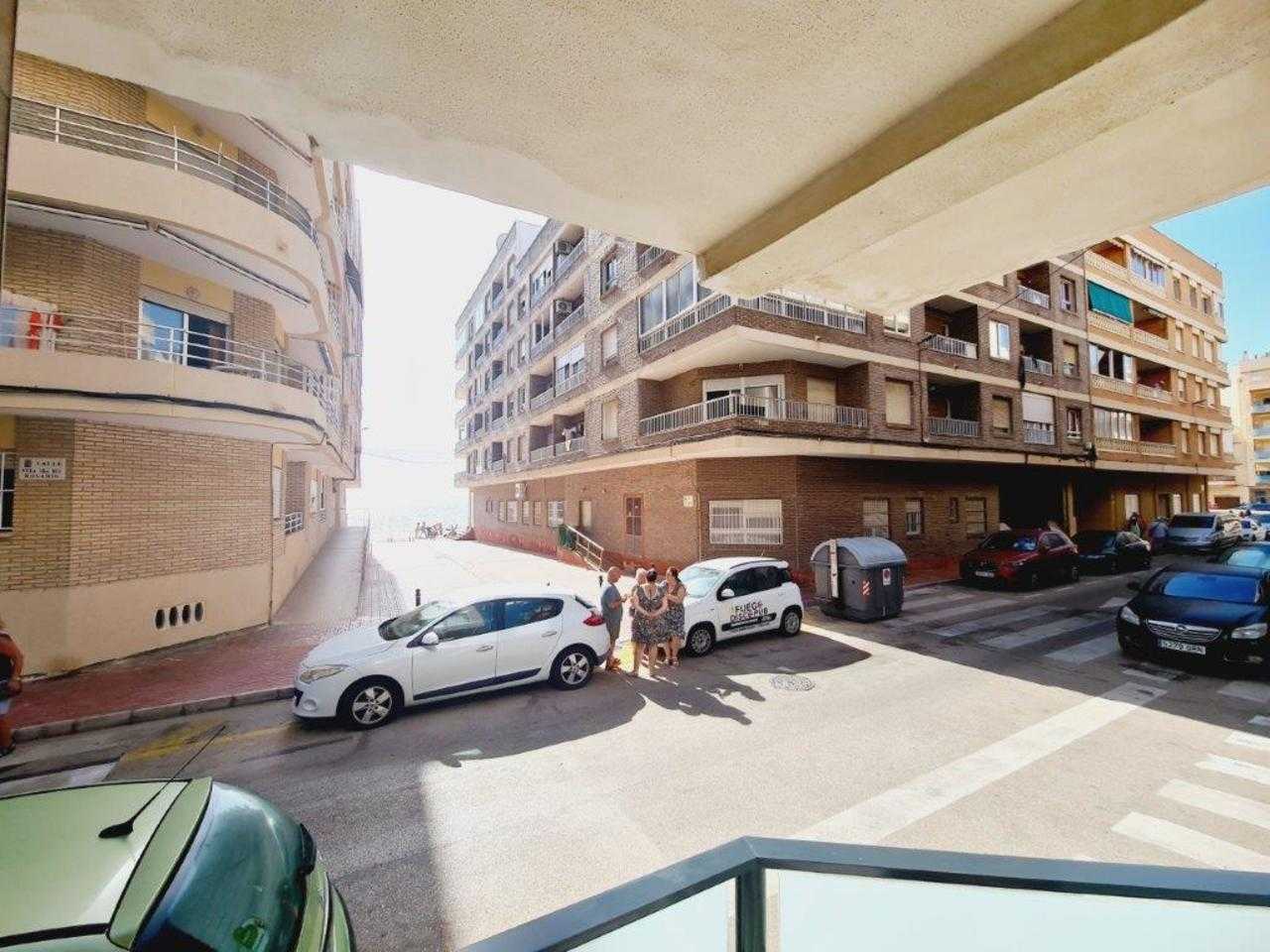 Condominium in Torrelamata, Valencia 12111453