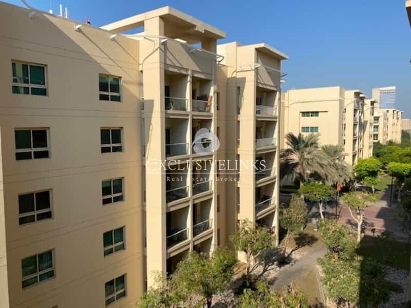 Condominium in Dubai, Dubayy 12112242