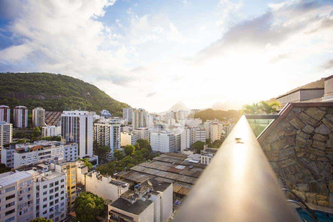 Condominium in , Rio de Janeiro 12112482