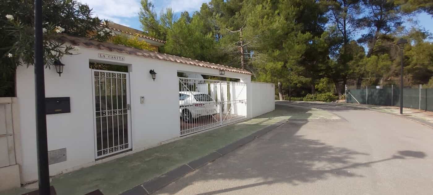 жилой дом в Tibi, Comunidad Valenciana 12112731