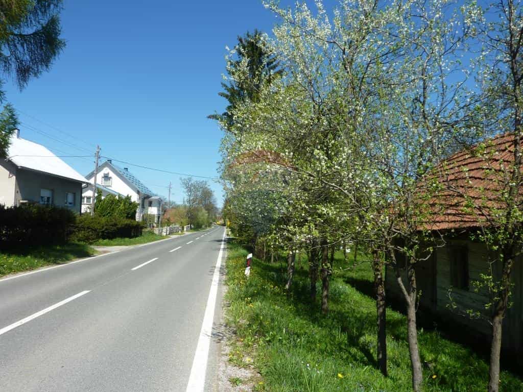 土地 在 Josipdol, Karlovačka županija 12112817