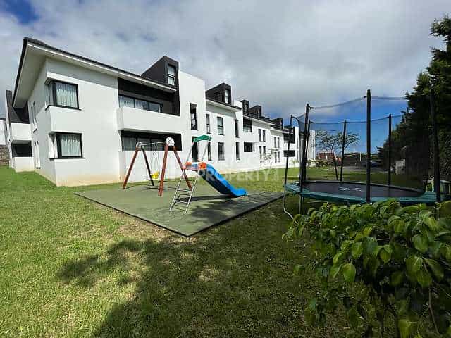 Condominio en Punta Delgada, Azores 12113256