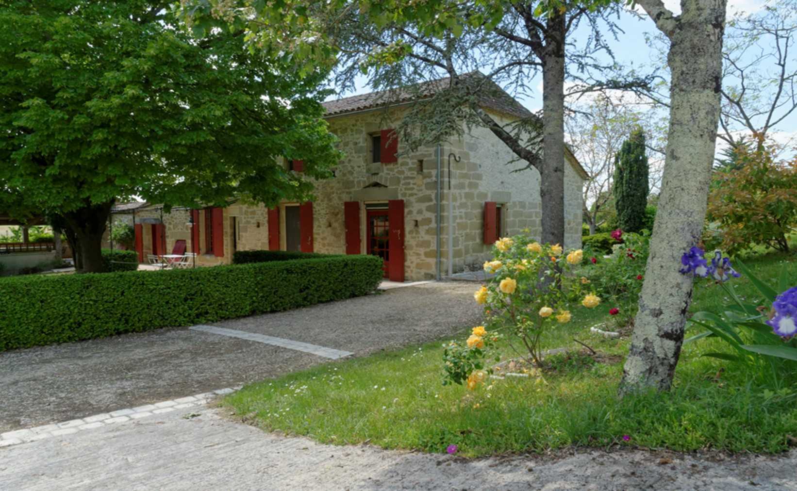 房子 在 Serignac-Peboudou, Nouvelle-Aquitaine 12113504