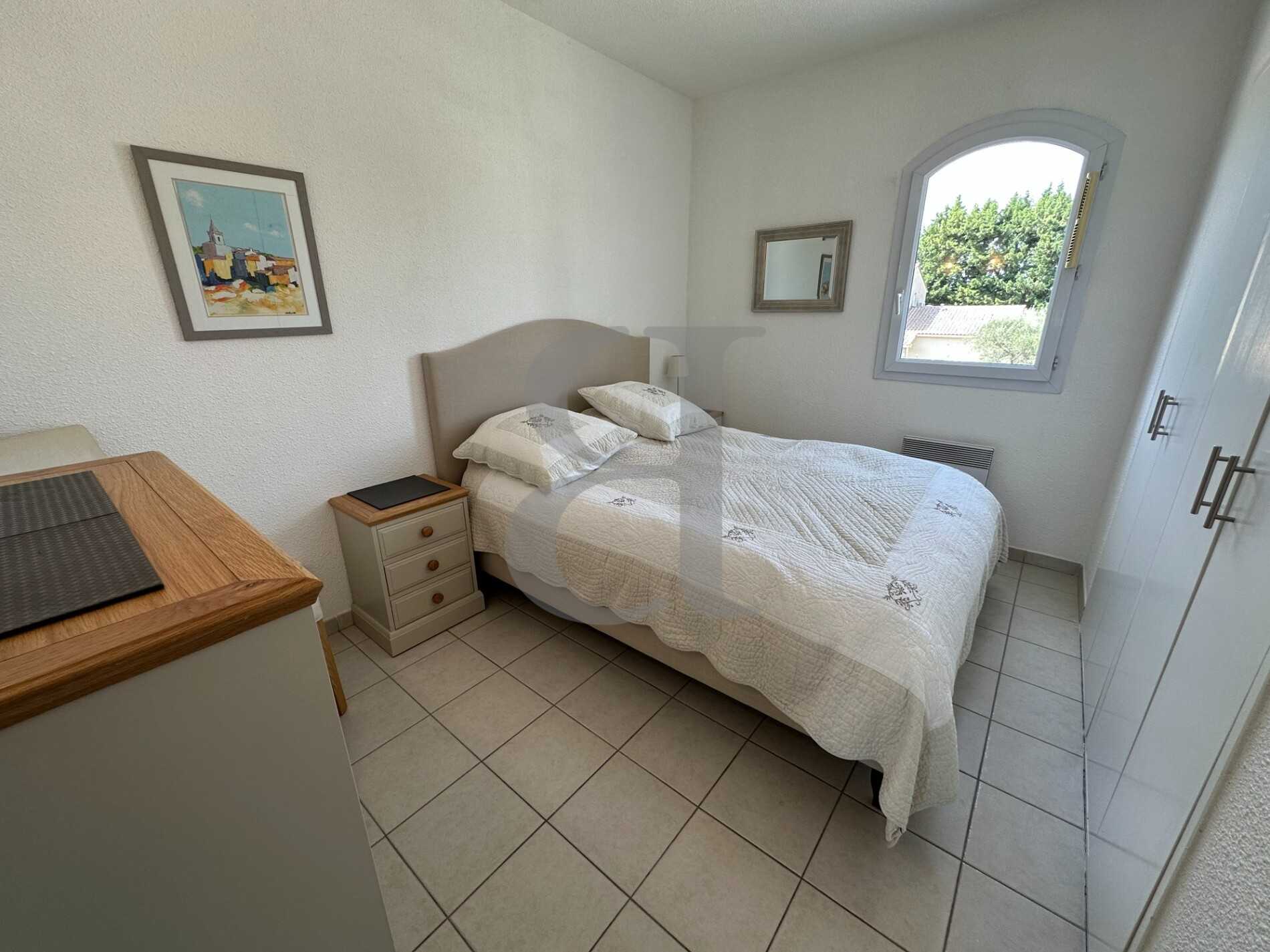 Квартира в L'Isle-sur-la-Sorgue, Provence-Alpes-Côte d'Azur 12113724