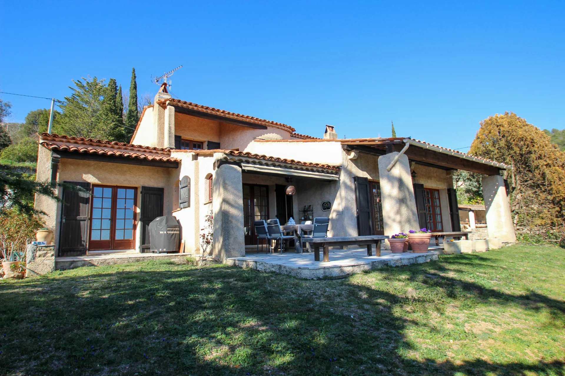 House in Seillans, Provence-Alpes-Cote d'Azur 12113741