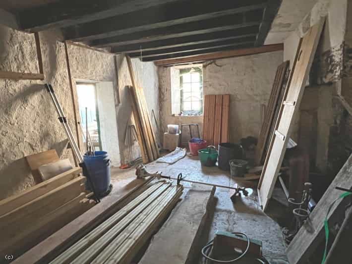 Casa nel Saint-Gaudent, Nouvelle-Aquitaine 12113842