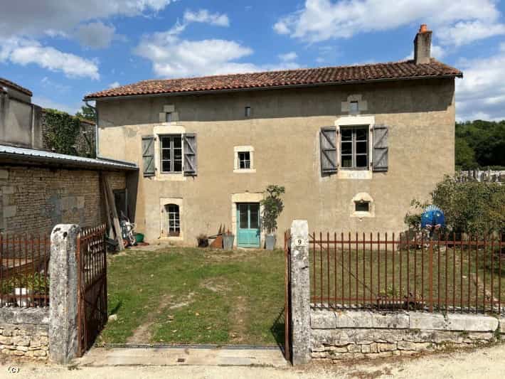 Casa nel Saint-Gaudent, Nouvelle-Aquitaine 12113842