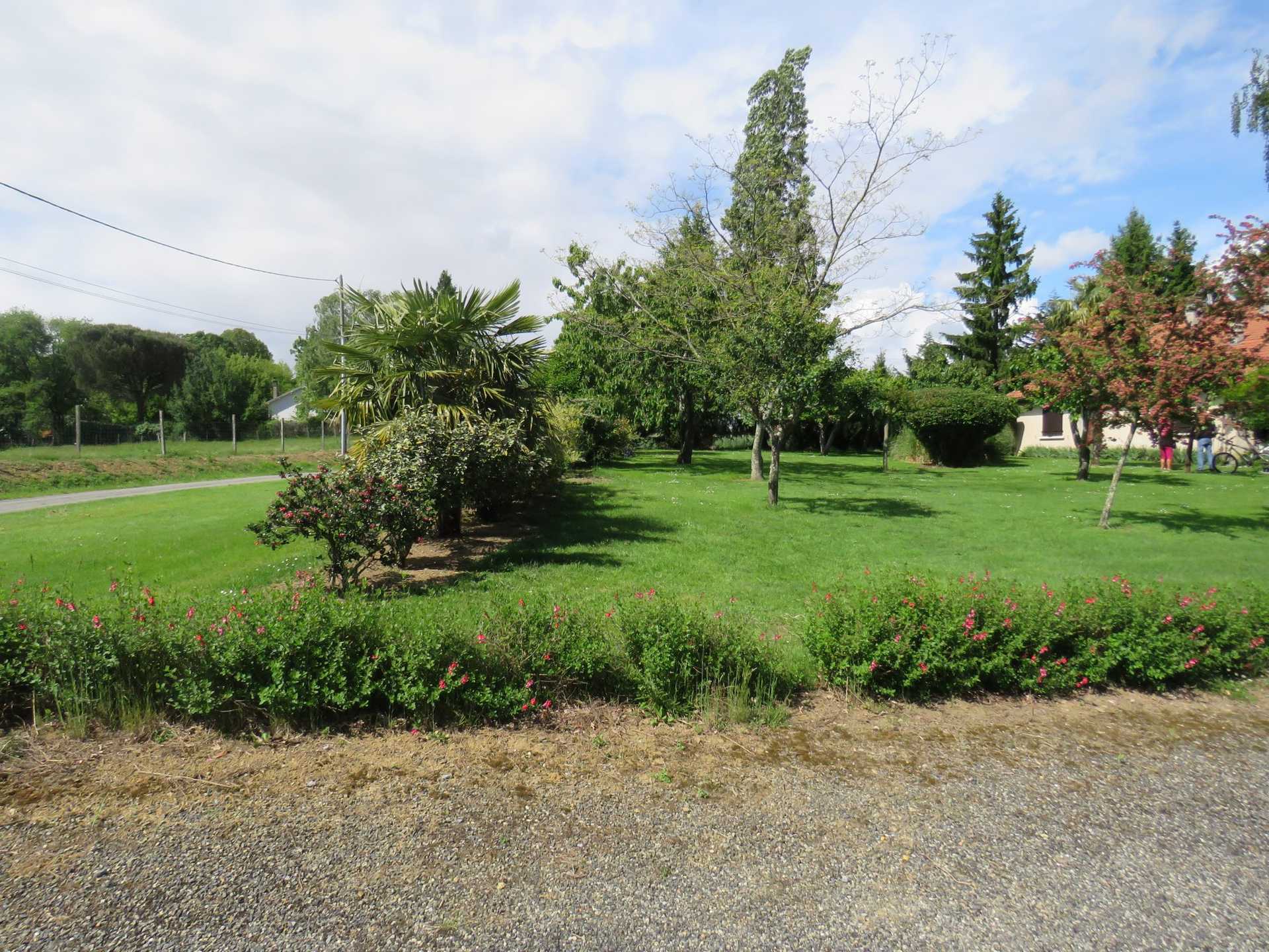 σπίτι σε Castelnau-Magnoac, Occitanie 12114034
