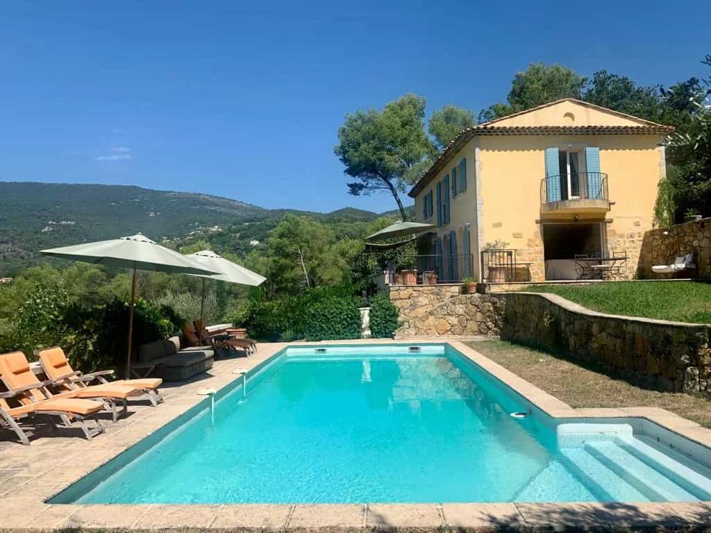 Rumah di Fayence, Provence-Alpes-Cote d'Azur 12114057