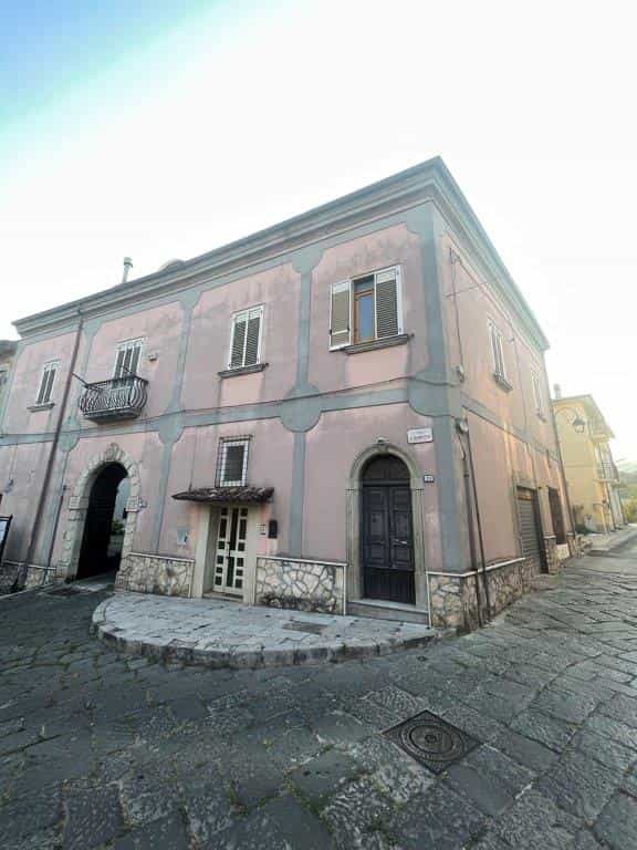 Huis in Forino, Campanië 12114112