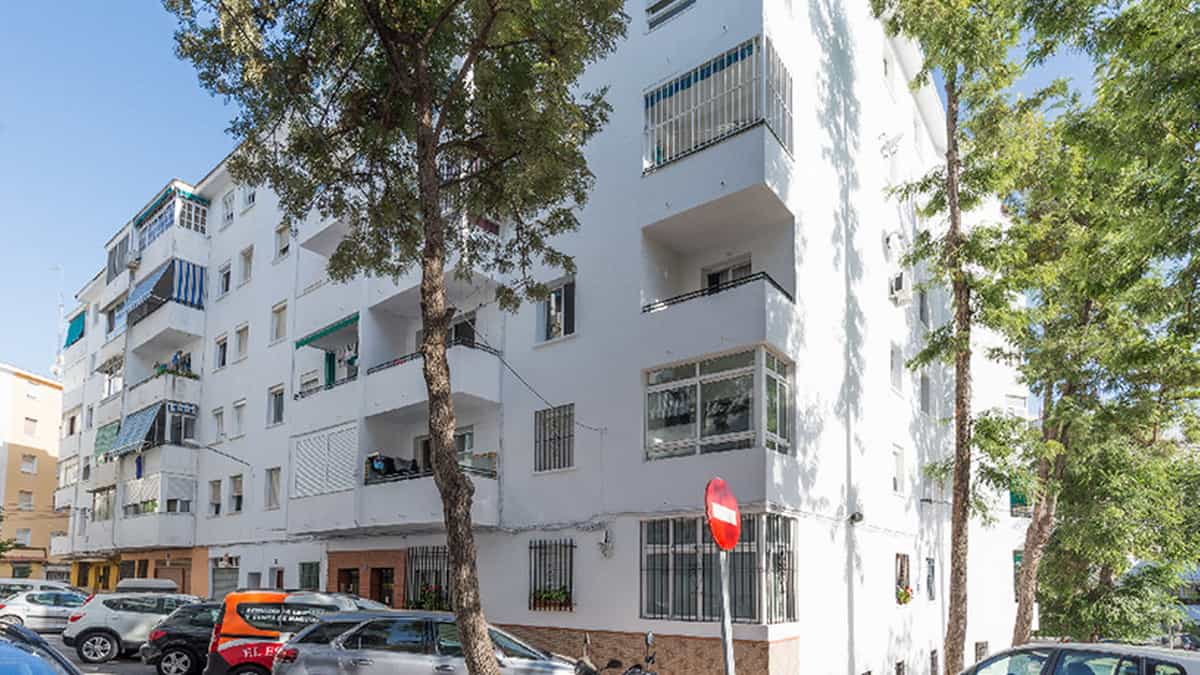 Condominium in Marbella, Andalusia 12115131