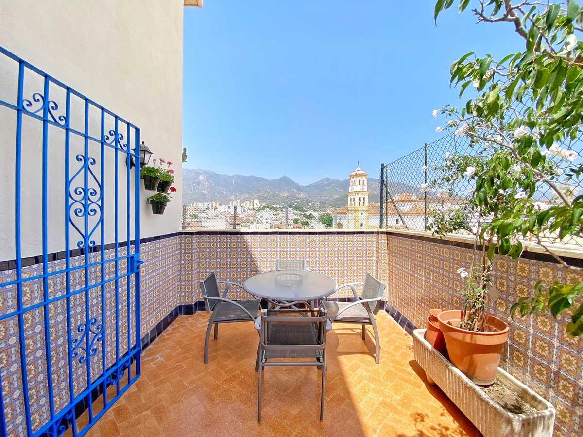 House in Marbella, Andalusia 12115238