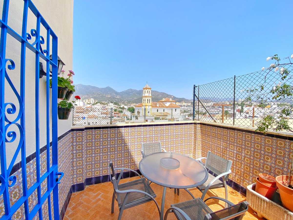 House in Marbella, Andalusia 12115238