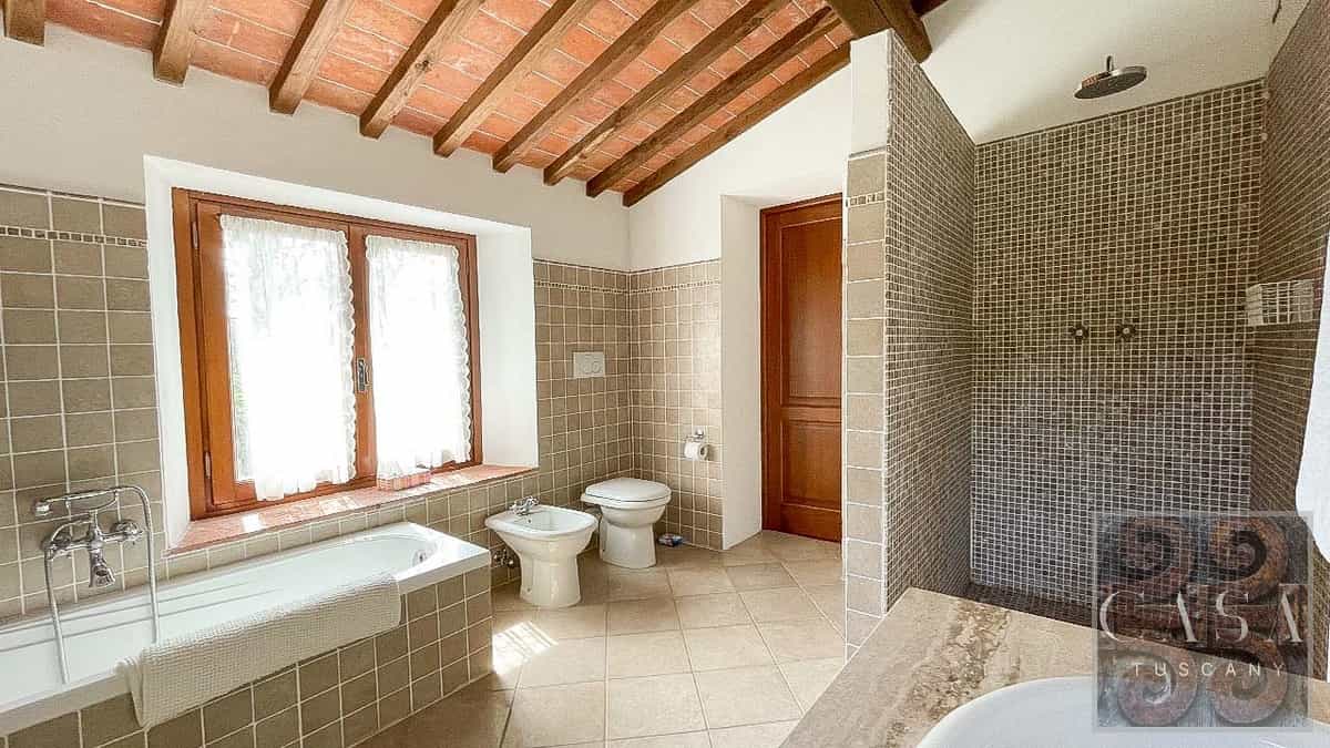 Rumah di Nievole, Tuscany 12116588