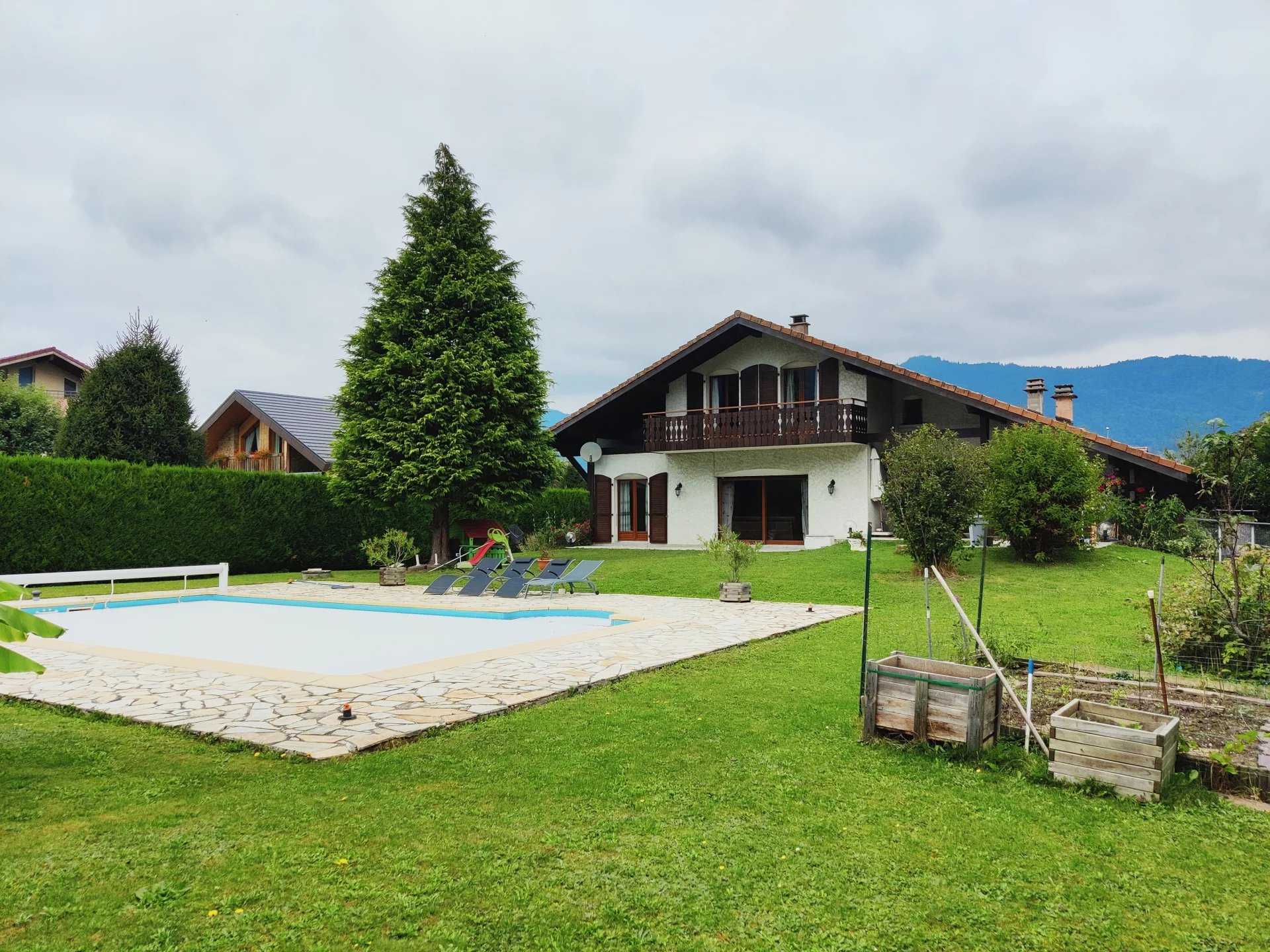 Casa nel Scionzier, Alvernia-Rodano-Alpi 12117304