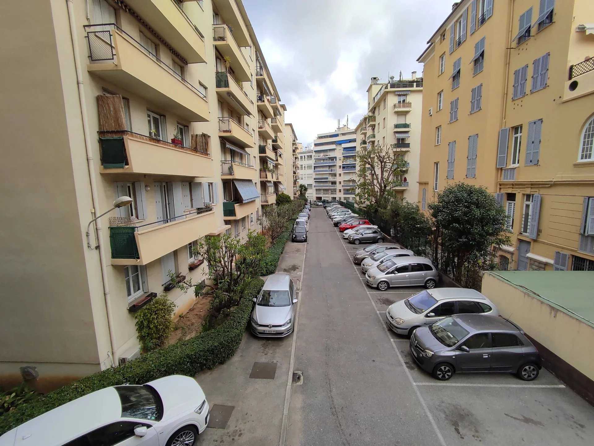 سكني في Nice, Alpes-Maritimes 12117349