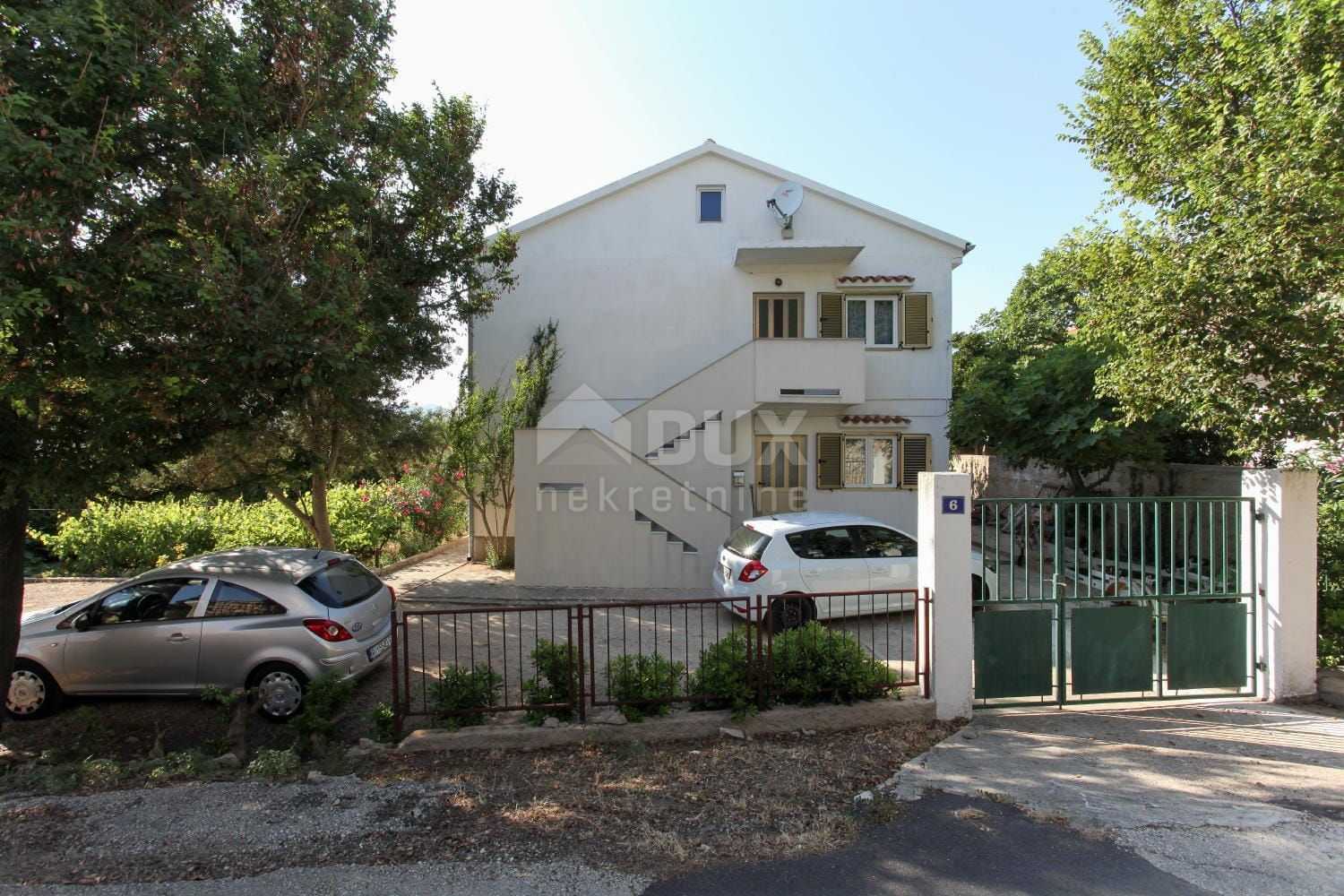 بيت في باغ, زادارسكا زوبانيجا 12117587