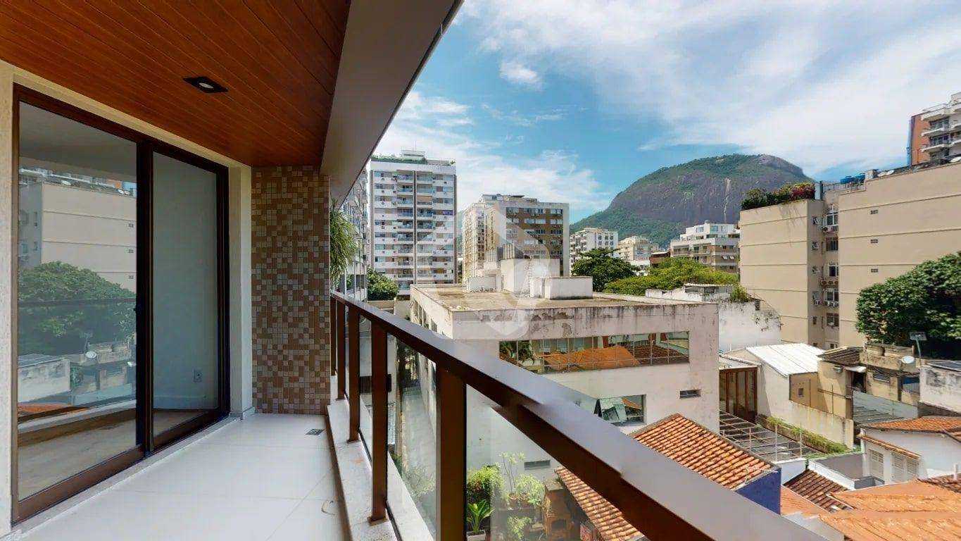 Condominium in Lagoa, Rio de Janeiro 12117851