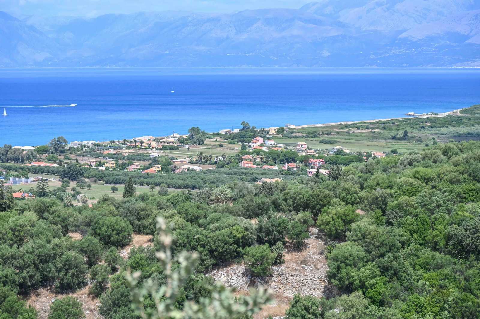 Land in Acharavi, Ionia Nisia 12119130