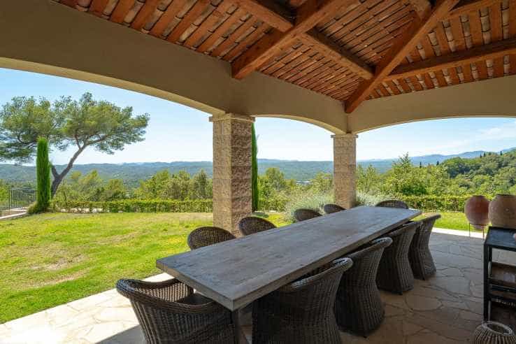 Talo sisään Montauroux, Provence-Alpes-Côte d'Azur 12119722
