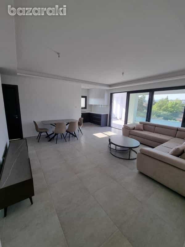 Condominium in Kato Polemidia, Limassol 12120027