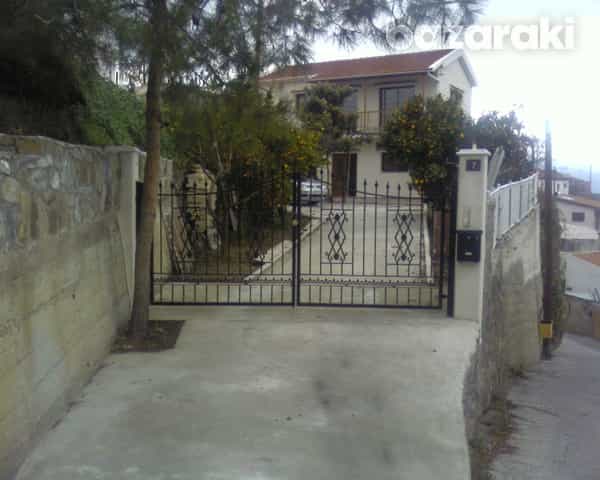 Haus im Parekklisia, Larnaka 12120049