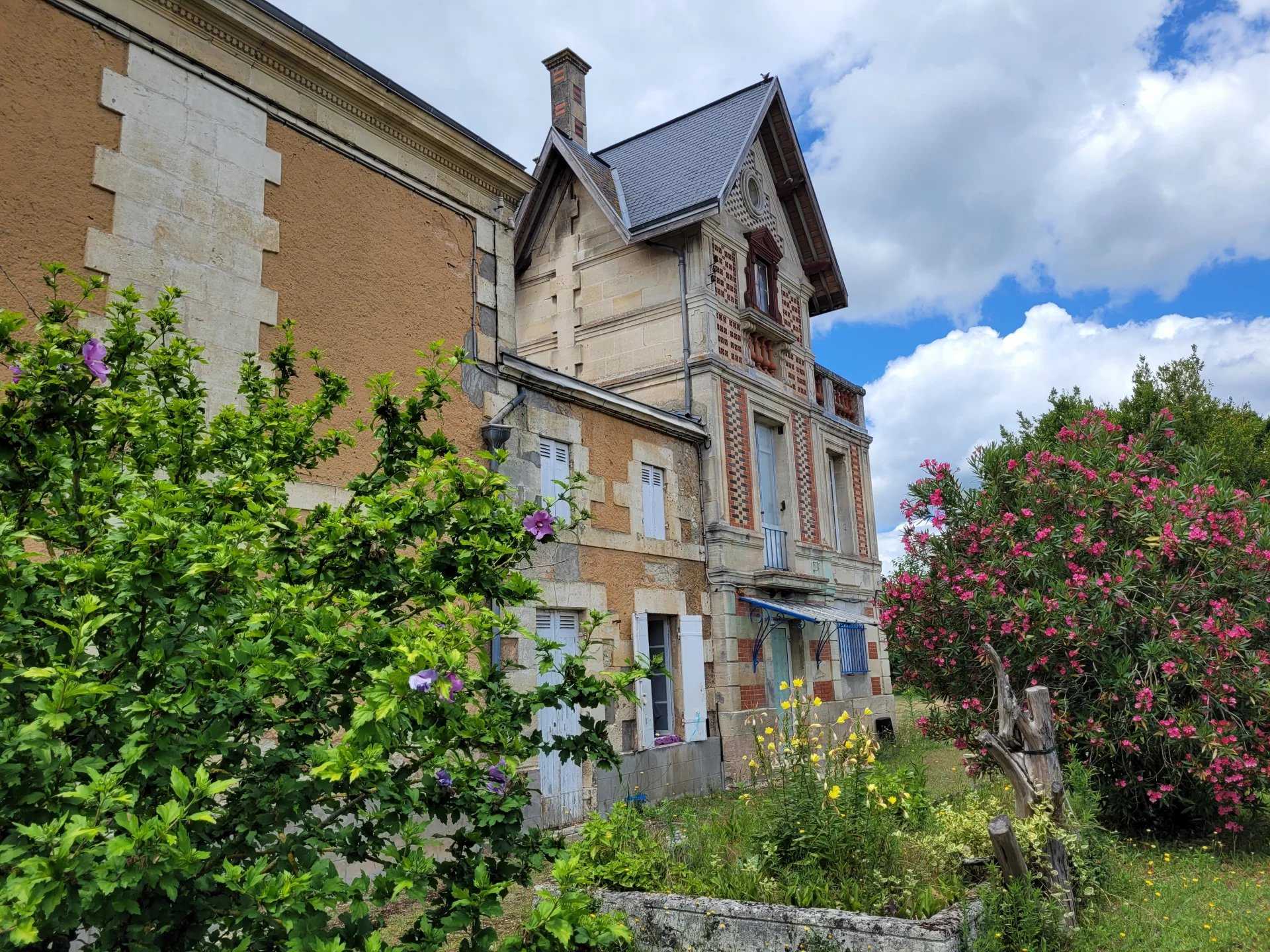 Hus i Saint-Christoly-de-Blaye, Nouvelle-Aquitaine 12120067