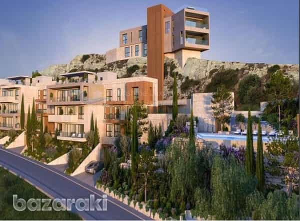 公寓 在 Agios Tychon, Limassol 12120243